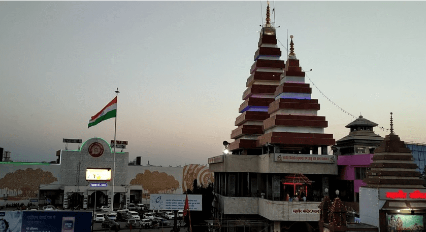 Patna junction and Mahavir mandir together 